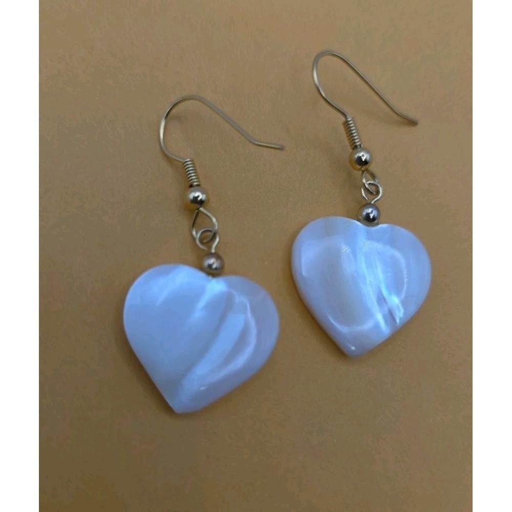 Vintage Heart Shape Irridescent Shell Dangle Drop Earrings Mother Of Pearl Gift